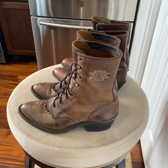 Lot of 2 Leather Boots - Picture 5 of 10
